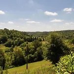 Vacation In Lacropte Near Woods Val de Louyre et Caudeau