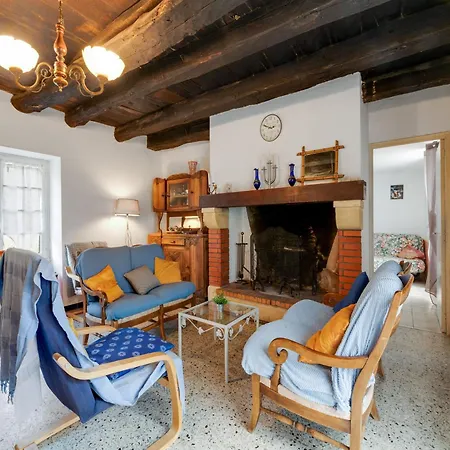 Tranquil Escape In Cendrieux Feriehus *